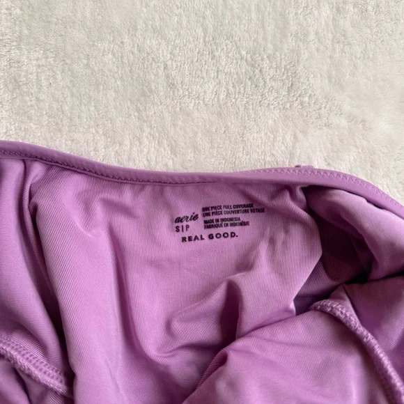 Aerie Crinkle Scoop Purple Ribbed One-Piece Swimsuit - Picture 4 of 8